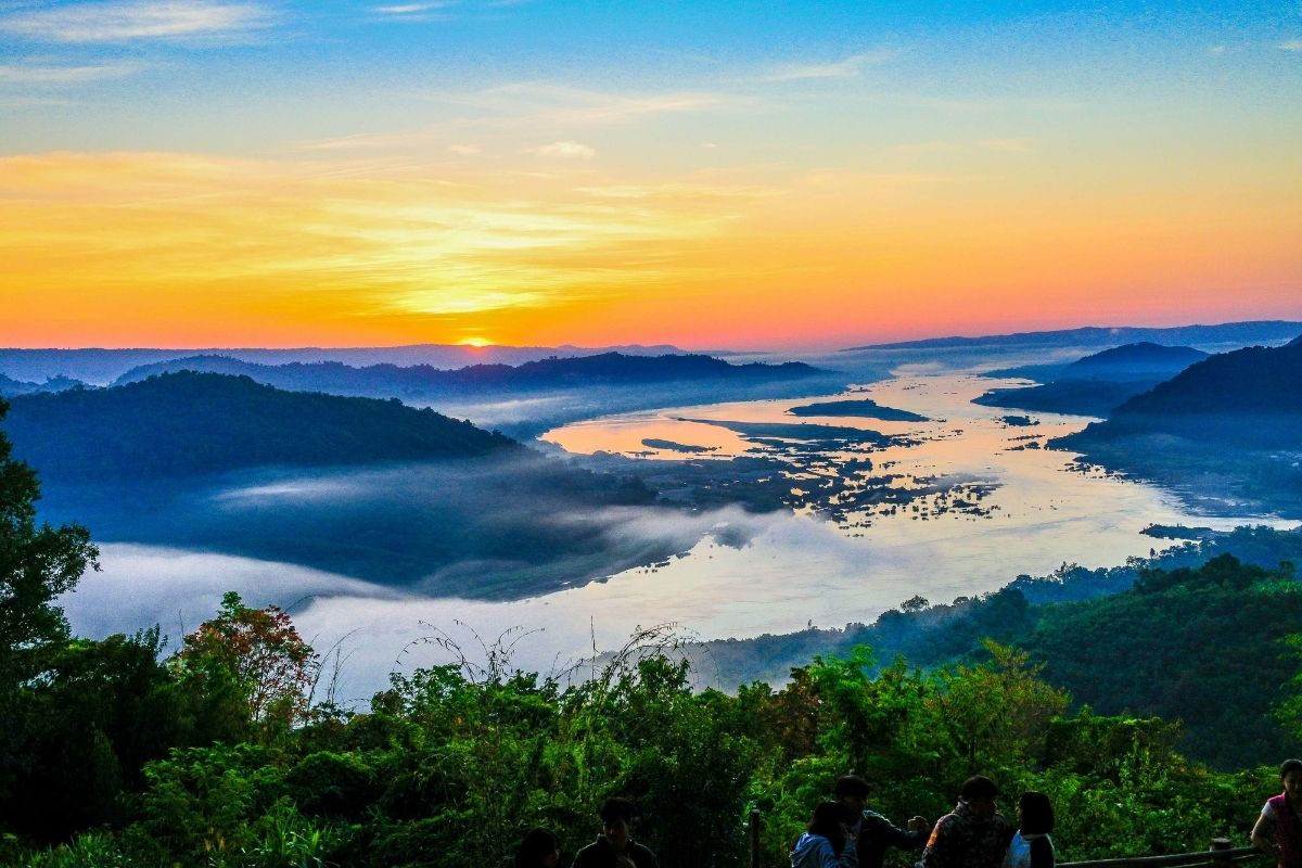 Nong Khiaw Views